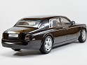 1:18 Kyosho Rolls-Royce Phantom Extended Wheelbase 2003 Black. Uploaded by Ricardo